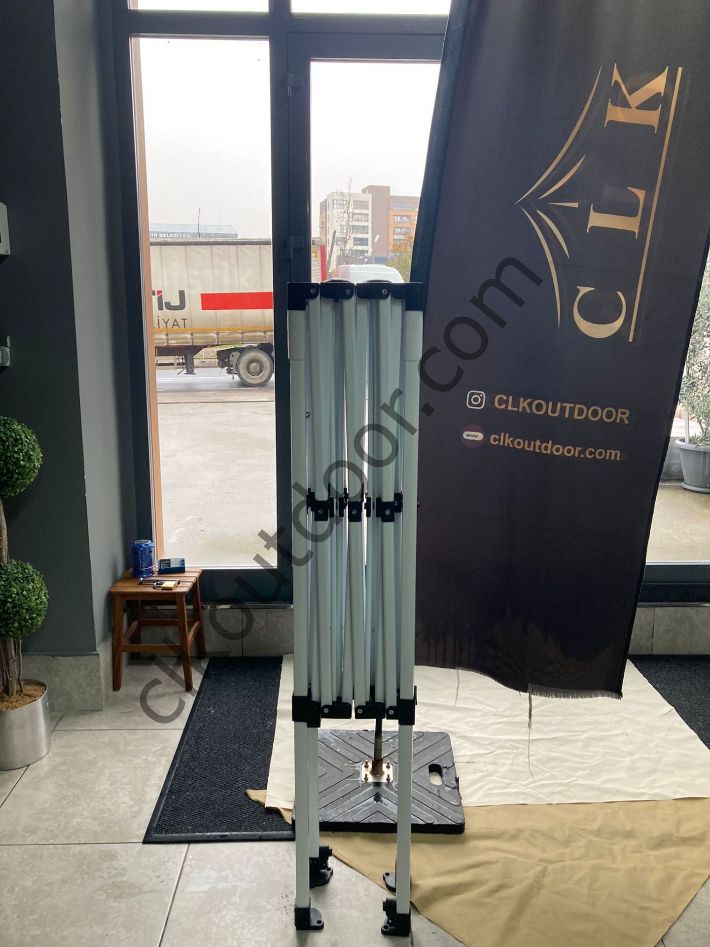 CLK 2x3 Katlanabilir Tente Gazebo Portatif Çadır Arkası Kapalı