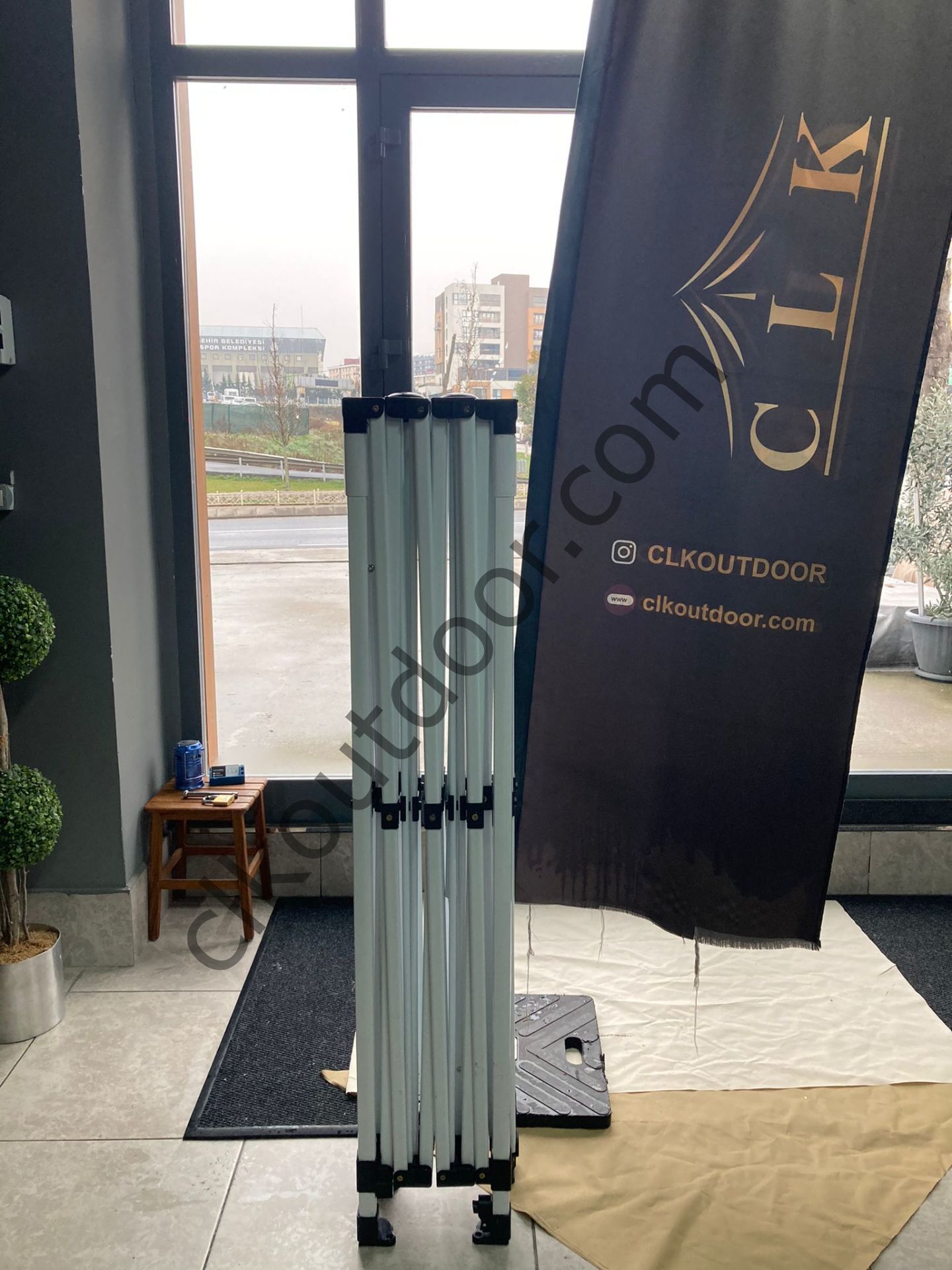 CLK 3x4,5 Katlanabilir Tente Gazebo Portatif Çadır 30 mm 1 Tam Duvar 3 Yarım Duvar