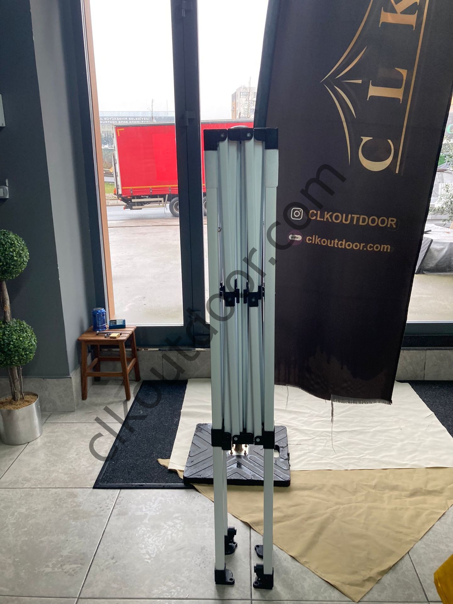 CLK 2x2 Katlanabilir Tente Gazebo Portatif Çadır 3 Yan Kapalı